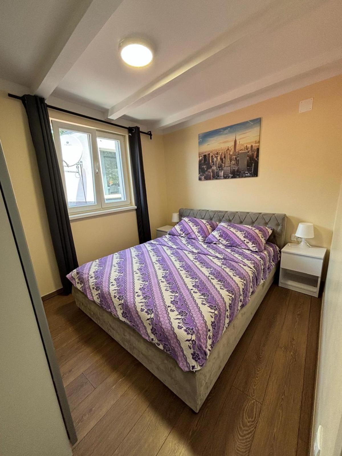 Apartmani Bosnjak Starigrad Paklenica Buitenkant foto