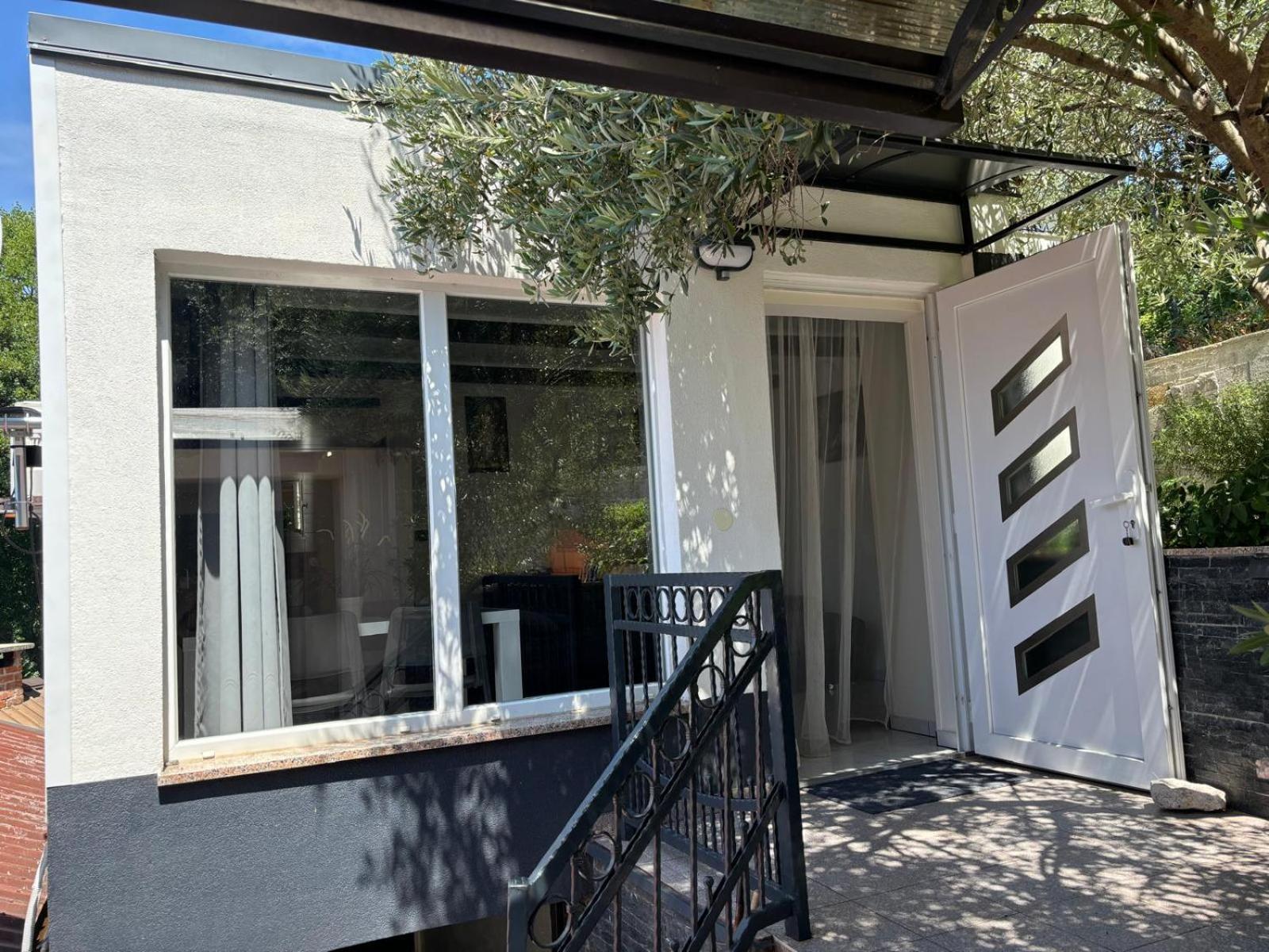 Apartmani Bosnjak Starigrad Paklenica Kamer foto